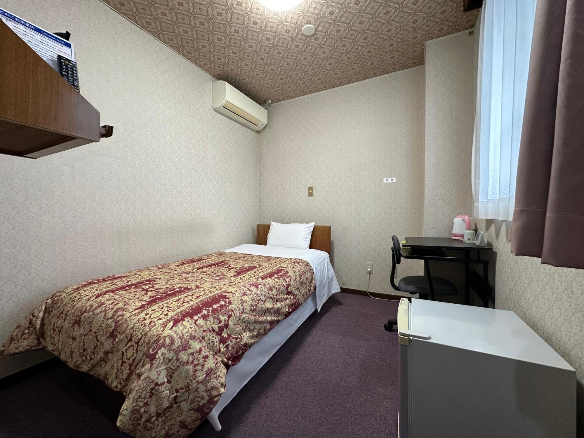 Business Hotel Ishimura Mibu ภายนอก รูปภาพ
